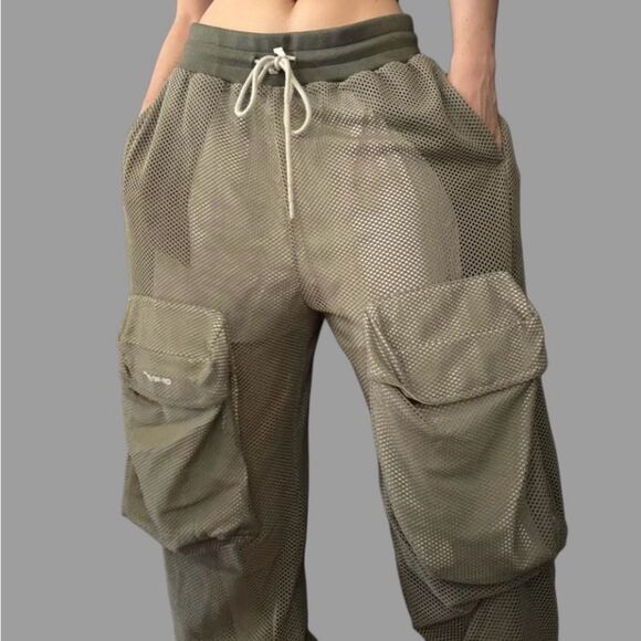 OFF-WHITE MESH CARGO PANT MILITARY WHITE - Picture 2 of 4